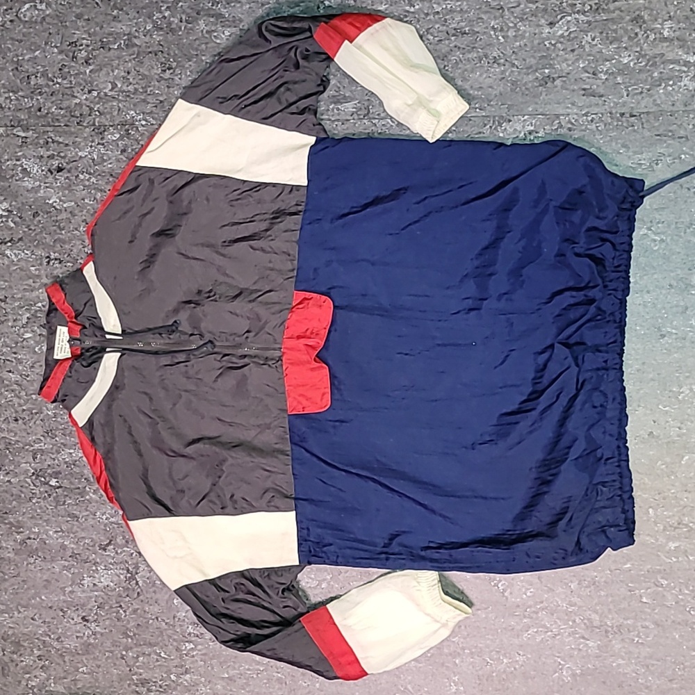 Vintage. 90s. AVAIT SPORTIF. Windbreaker.  Streetwear.  Men's size Large.